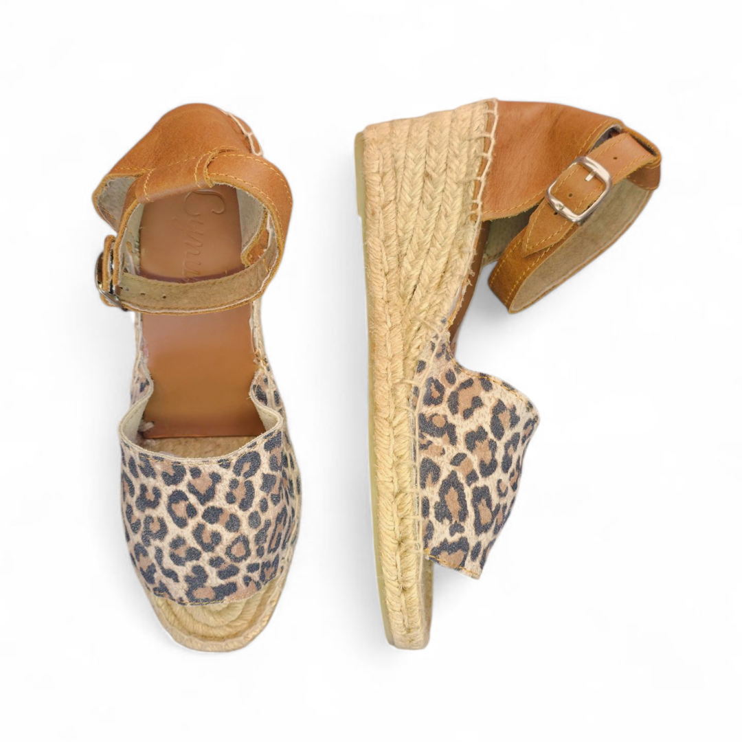 LUCIA WEDGE